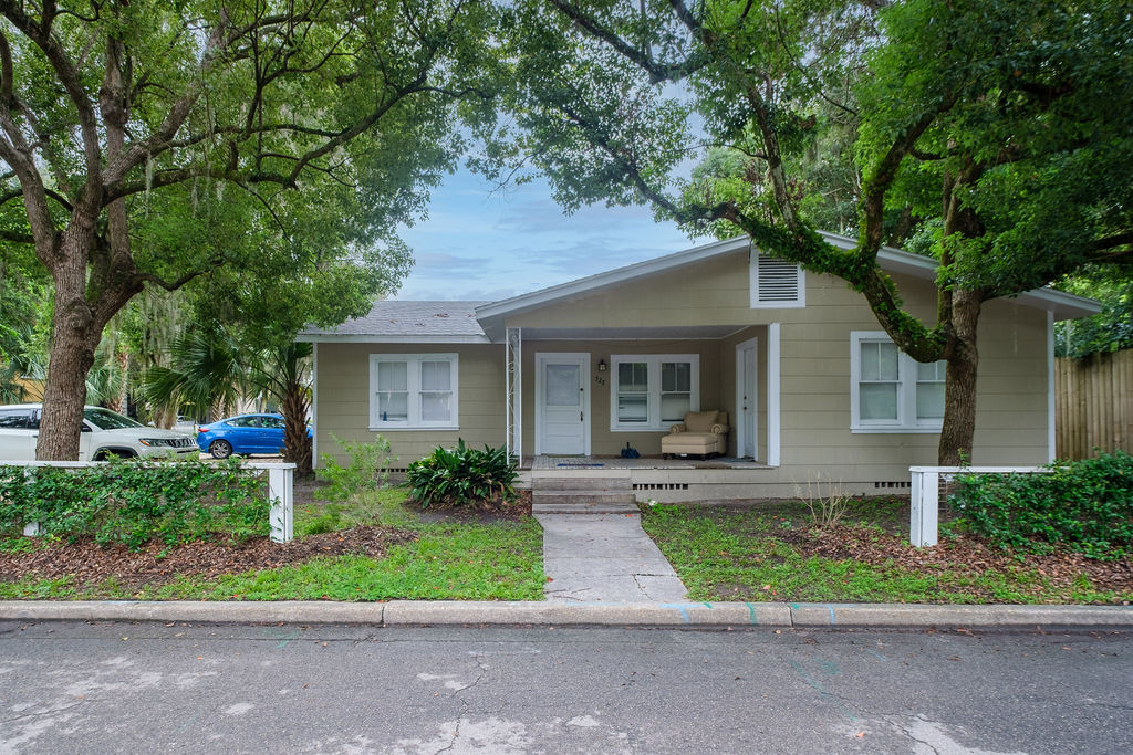 321 NW 15 Terrace